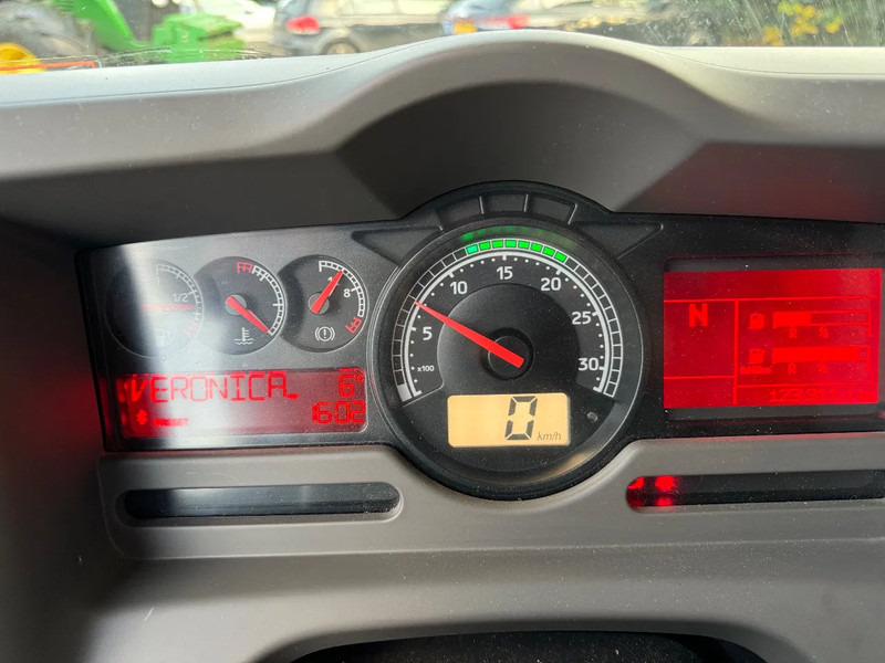 Kamion sa golom šasijom i zatvorenom kabinom Renault Midlum 180 DXI Laadkep Airco Zijdeur 123.910KM!! Slaapcabine: slika 8
