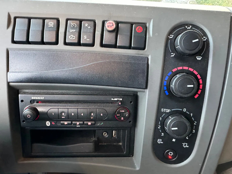 Kamion sa golom šasijom i zatvorenom kabinom Renault Midlum 180 DXI Laadkep Airco Zijdeur 123.910KM!! Slaapcabine: slika 9