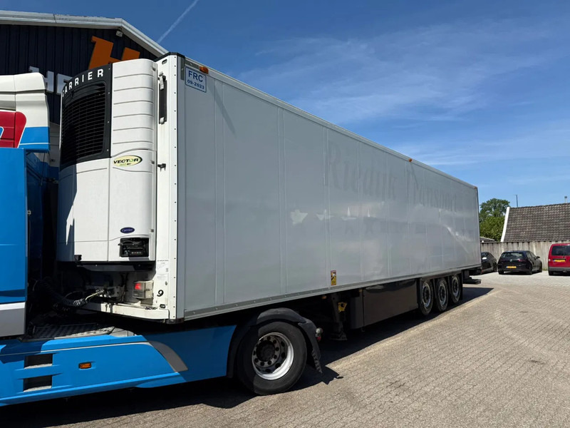 Schmitz Cargobull Carrier Vector 1850MT Multi Temp Alcoa 2x Liftas 250B 265H - Izotermička poluprikolica: slika 1 Schmitz Cargobull Carrier Vector 1850MT Multi Temp Alcoa 2x Liftas 250B 265H - Izotermička poluprikolica: slika 1