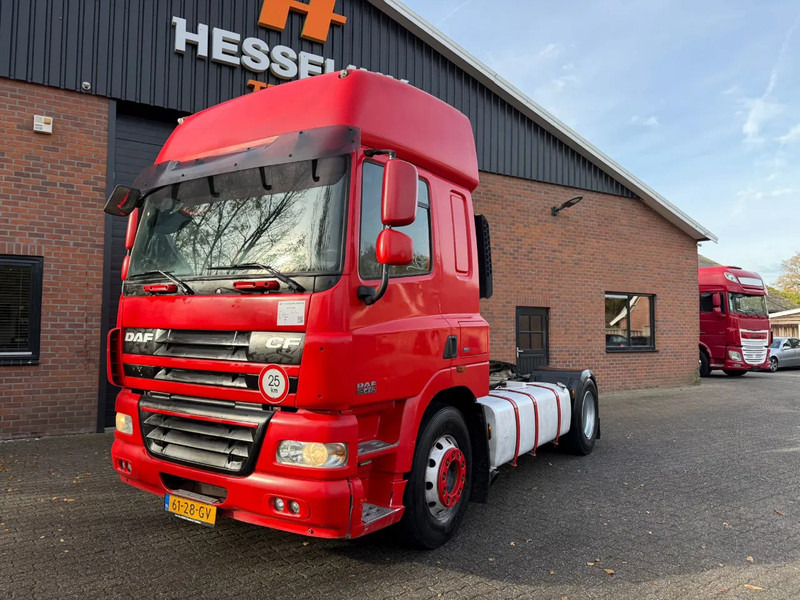 DAF CF 85.410 MMBS! Lanbouwkenteken, handgeschakeld, pto voorbereiding - Tegljač: slika 1 DAF CF 85.410 MMBS! Lanbouwkenteken, handgeschakeld, pto voorbereiding - Tegljač: slika 1