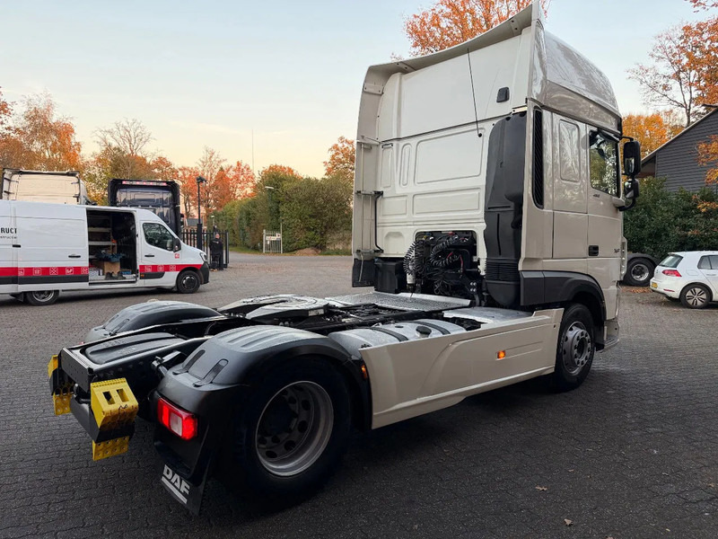 DAF XF 480 SSC Super Space 2x tank LED 345.063KM! Smarttacho 2 Nieuwe APK NL Truck - Tegljač: slika 4 DAF XF 480 SSC Super Space 2x tank LED 345.063KM! Smarttacho 2 Nieuwe APK NL Truck - Tegljač: slika 4