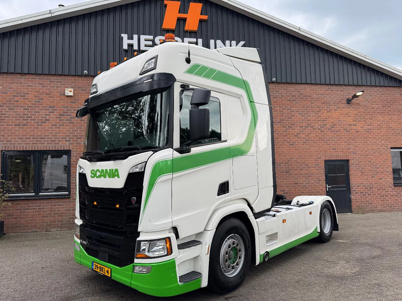Scania R450 4X2 Standairco LED NL Truck APK/TUV 09/2025 - Tegljač: slika 1 Scania R450 4X2 Standairco LED NL Truck APK/TUV 09/2025 - Tegljač: slika 1