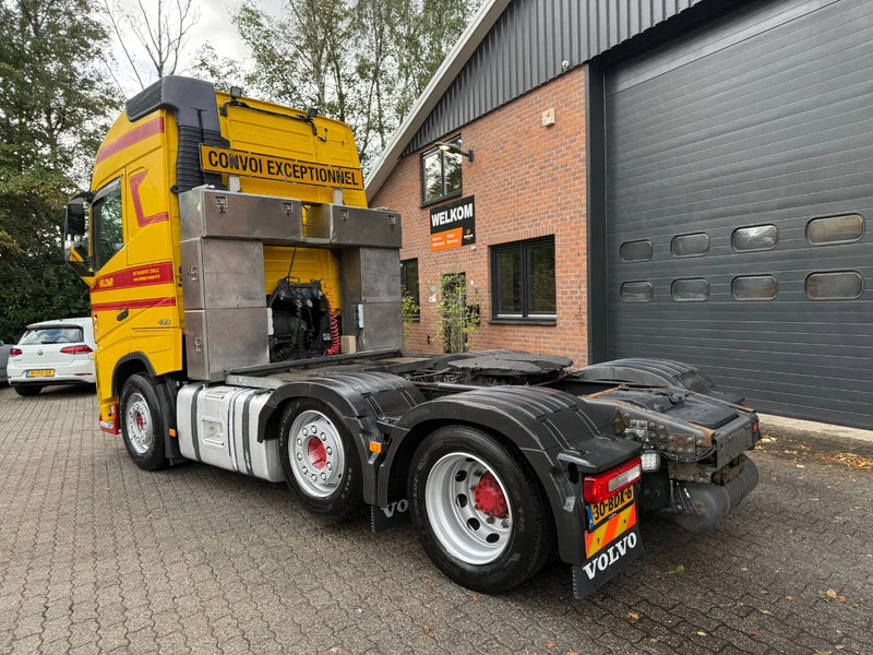 Volvo FH 460 6X2 Globetrotter Gestuurde voorloopas APK/TUV 12-2025 - Tegljač: slika 4 Volvo FH 460 6X2 Globetrotter Gestuurde voorloopas APK/TUV 12-2025 - Tegljač: slika 4