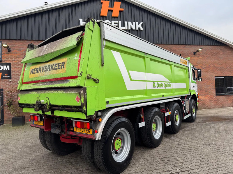 Terberg FM 2000 8X8 21m3 Isolated Hardox Manual gearbox NL truck - Istovarivač: slika 4 Terberg FM 2000 8X8 21m3 Isolated Hardox Manual gearbox NL truck - Istovarivač: slika 4