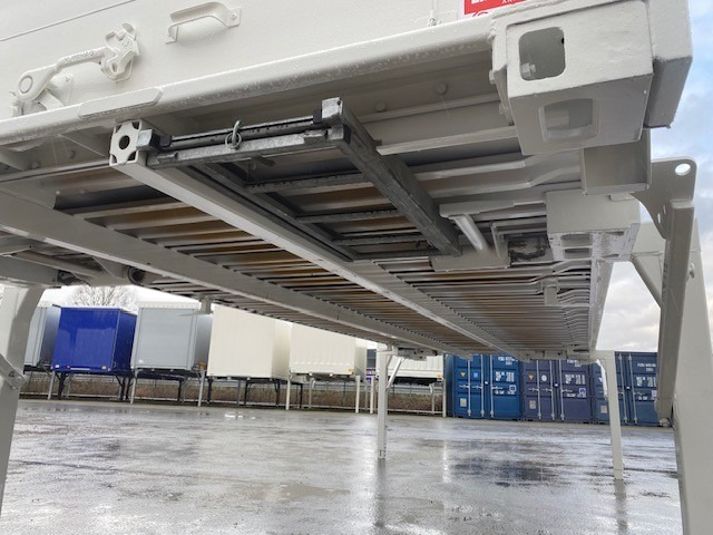 CIMC BDF-System 7.450 mm, LACK NEU in RAL 9010 - Premium Lackierung - Sonderpreis - Promenjivo telo - sanduk: slika 2 CIMC BDF-System 7.450 mm, LACK NEU in RAL 9010 - Premium Lackierung - Sonderpreis - Promenjivo telo - sanduk: slika 2