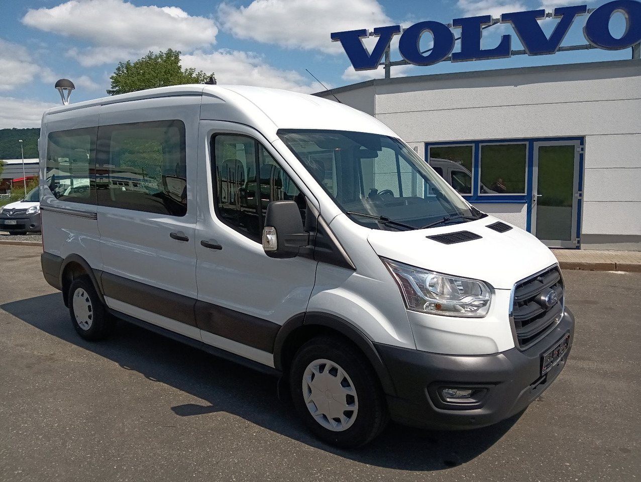 Ford Transit Kombi 350 L2 Trend 9-Sitzer 2xHeizung/Kl - Putnički kombi, Dostavno vozilo sa duplom kabinom: slika 2 Ford Transit Kombi 350 L2 Trend 9-Sitzer 2xHeizung/Kl - Putnički kombi, Dostavno vozilo sa duplom kabinom: slika 2