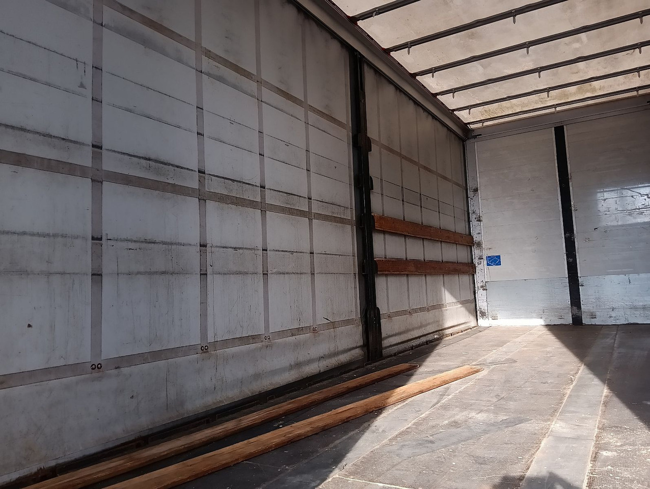 Promenjivo telo sa ceradom Hofmann 2xWB2205 C745 9/2007 Hubdach,Curtainsider,Edscha Hofmann 2xWB2205 C745 9/2007 Hubdach,Curtainsider,Edscha: slika 9