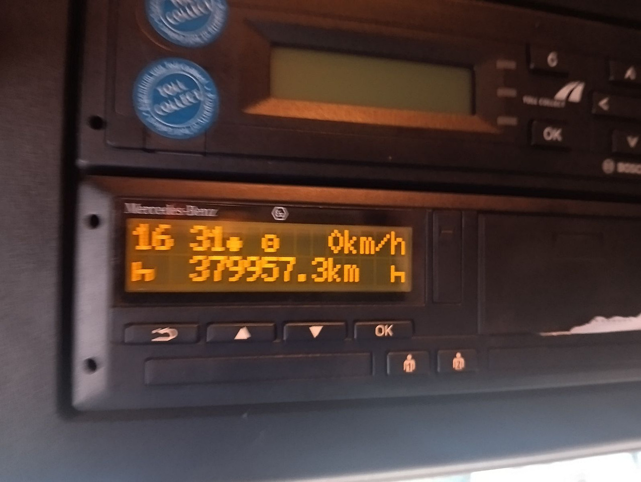 Mercedes-Benz ACTROS 2651 MP5 6x2 MEILLER RETARDER LENKACHS - Kamion sa hidrauličnom kukom: slika 2 Mercedes-Benz ACTROS 2651 MP5 6x2 MEILLER RETARDER LENKACHS - Kamion sa hidrauličnom kukom: slika 2