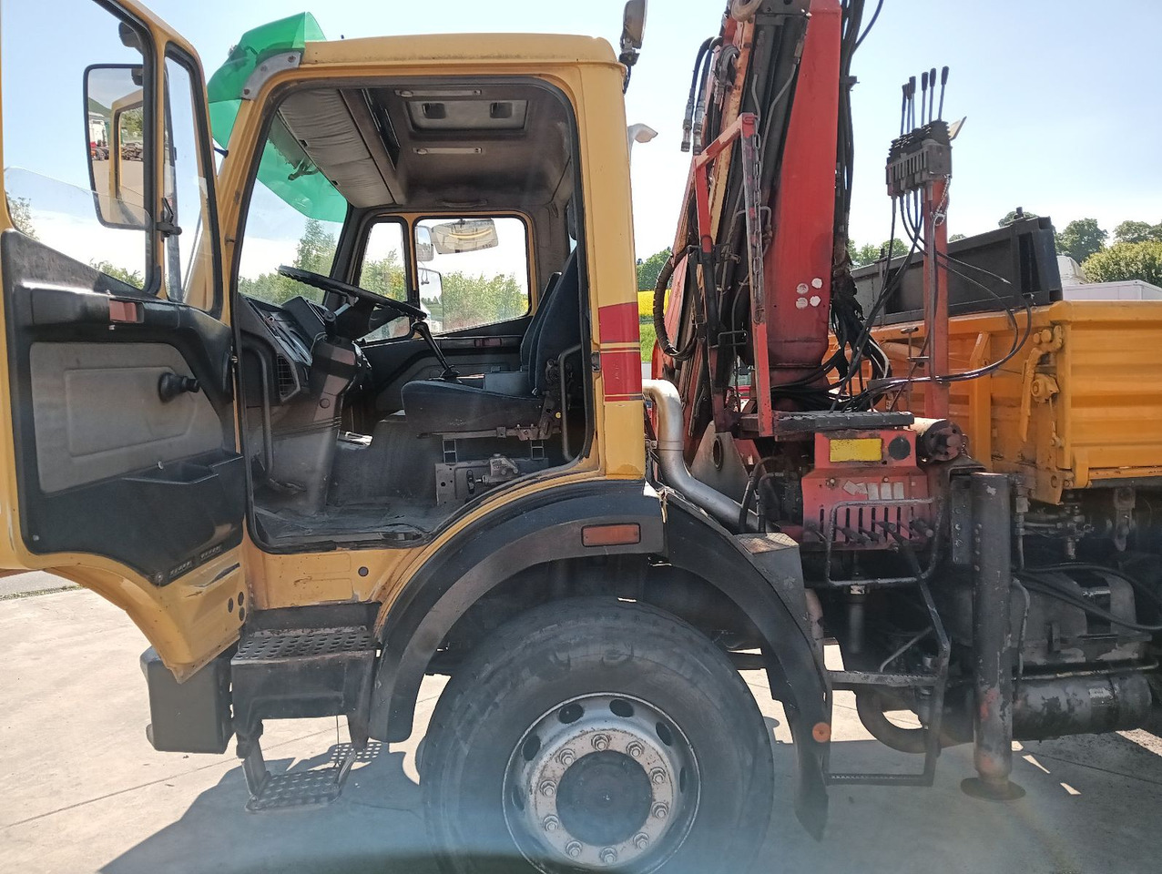 Mercedes-Benz SK 1722 AK 4x4 Blatt Schalter PalfingerPK10500A4 - Istovarivač, Kamion sa dizalicom: slika 4 Mercedes-Benz SK 1722 AK 4x4 Blatt Schalter PalfingerPK10500A4 - Istovarivač, Kamion sa dizalicom: slika 4