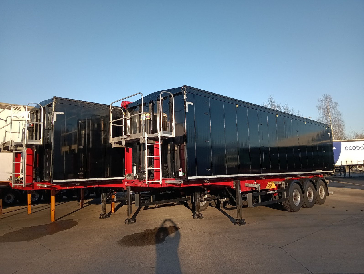 Schwarzmüller K-Serie ALU 54m3 Getreide Nur 69.340km 6250kg - Poluprikolica istovarivača: slika 1 Schwarzmüller K-Serie ALU 54m3 Getreide Nur 69.340km 6250kg - Poluprikolica istovarivača: slika 1