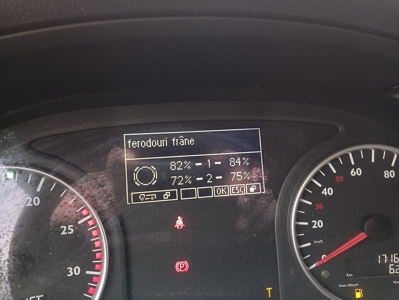 Tegljač MAN TGX 18:440 FLT XLX 2xTank Klima Spoiler Kühlbox MAN TGX 18:440 FLT XLX 2xTank Klima Spoiler Kühlbox: slika 29