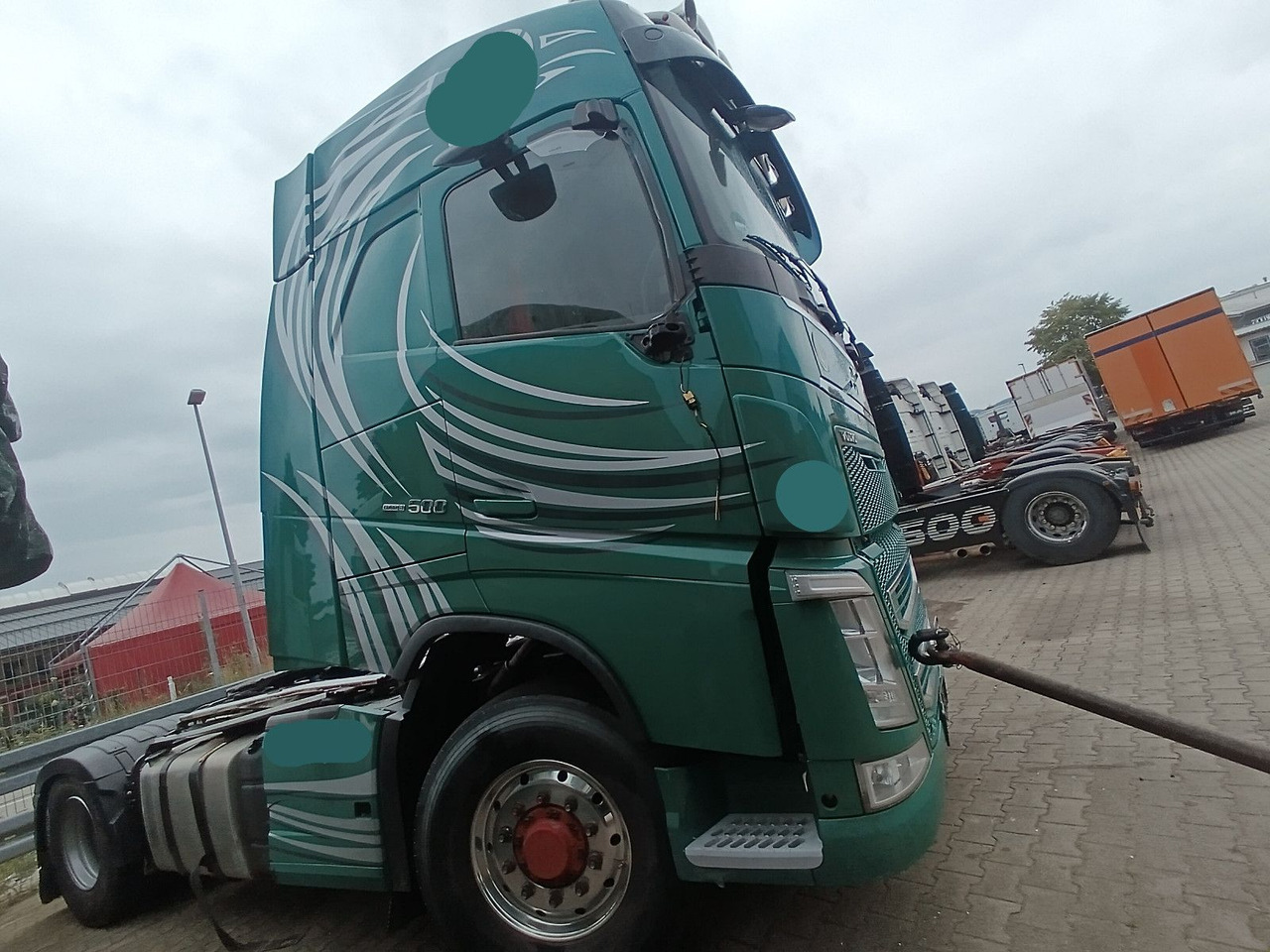 Volvo FH 500 4x2T X-Track Globe I-PARC HydraulikUNFALL - Tegljač: slika 5 Volvo FH 500 4x2T X-Track Globe I-PARC HydraulikUNFALL - Tegljač: slika 5