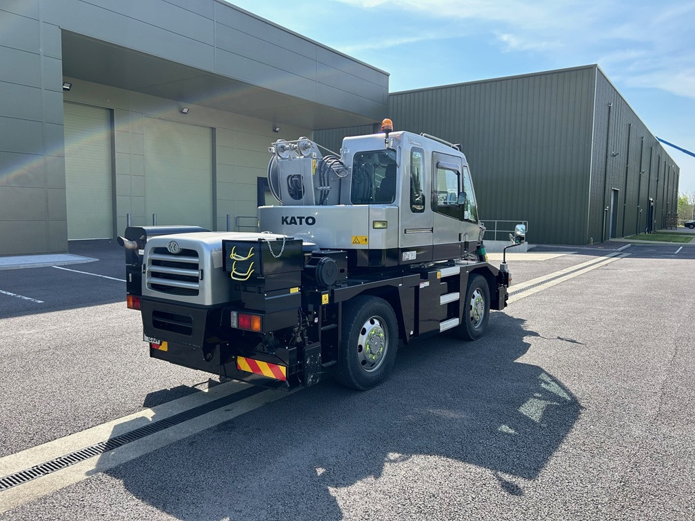 KATO 13 Ton City Crane - Only 17,000Kms from New - Pokretni kran: slika 3 KATO 13 Ton City Crane - Only 17,000Kms from New - Pokretni kran: slika 3