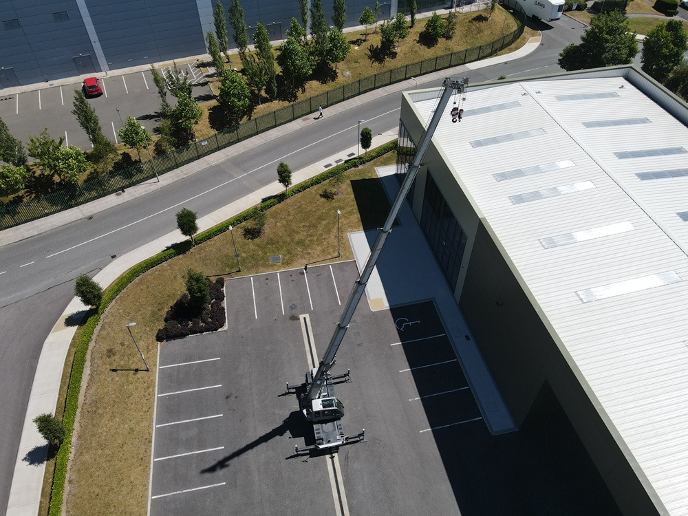 KATO 13 Ton City Crane with Only 6,822kms and 1,362 hours from New - Autokran za sve terene: slika 1 KATO 13 Ton City Crane with Only 6,822kms and 1,362 hours from New - Autokran za sve terene: slika 1