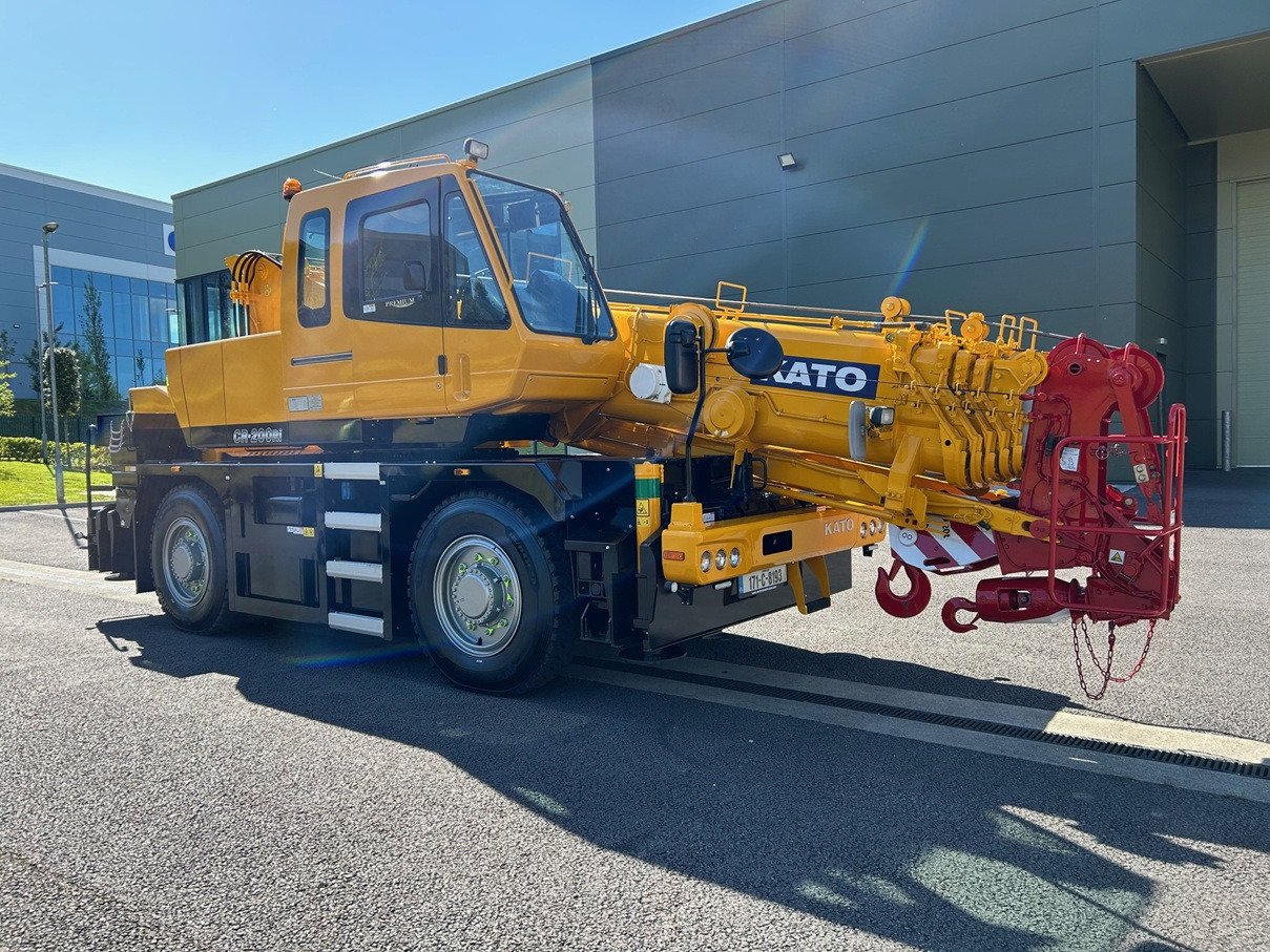 KATO CR-200Ri - 20 Ton City Crane - Like New Consition - Pokretni kran: slika 2 KATO CR-200Ri - 20 Ton City Crane - Like New Consition - Pokretni kran: slika 2