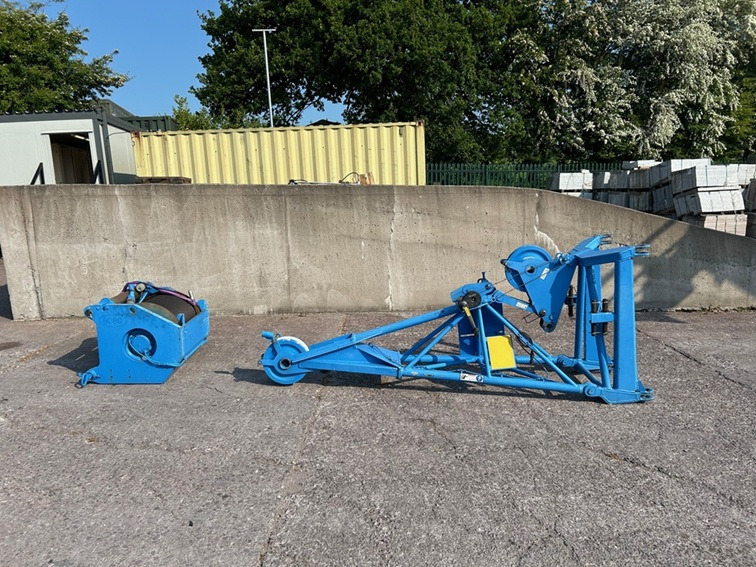 LIEBHERR Second Winch & 2.5 Meter Jib to suit LIEBHERR LTM1060-3.1 - Autokran za sve terene: slika 2 LIEBHERR Second Winch & 2.5 Meter Jib to suit LIEBHERR LTM1060-3.1 - Autokran za sve terene: slika 2