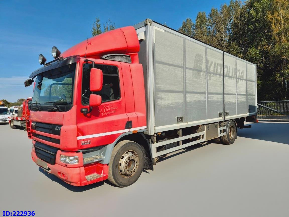 DAF CF 75.310 - Euro5 - Kamion sa zatvorenim sandukom: slika 1 DAF CF 75.310 - Euro5 - Kamion sa zatvorenim sandukom: slika 1