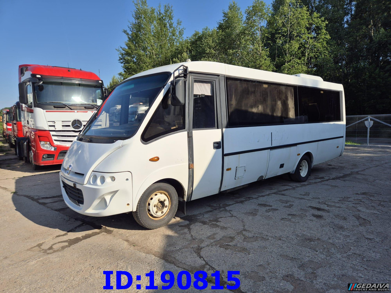 IVECO 65c18 Thesi Kapena 27place (Engine problem) - Turistički autobus: slika 4 IVECO 65c18 Thesi Kapena 27place (Engine problem) - Turistički autobus: slika 4
