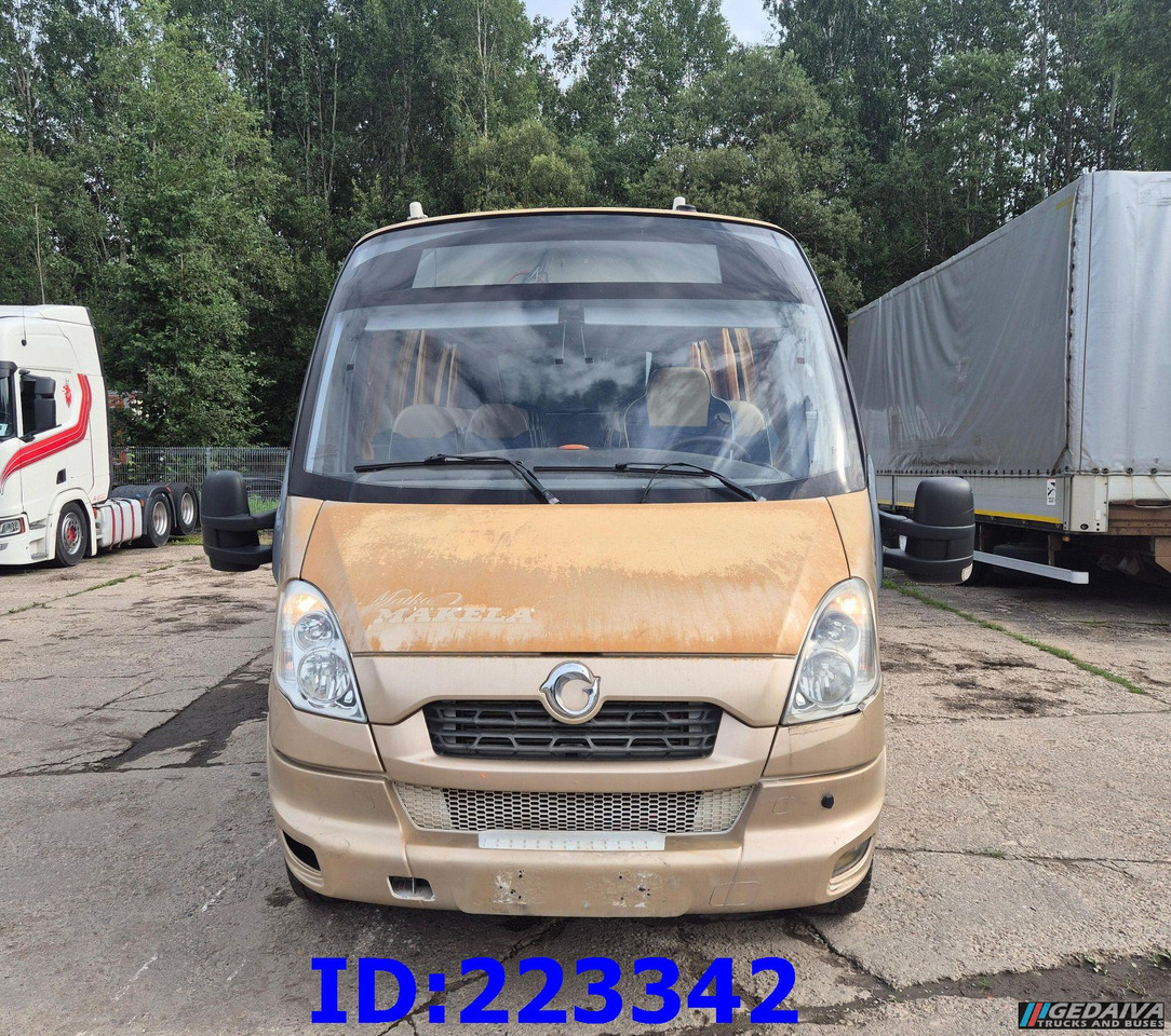 IVECO Rosero Euro5 34-Place (Gearbox defekt) - Turistički autobus: slika 2 IVECO Rosero Euro5 34-Place (Gearbox defekt) - Turistički autobus: slika 2