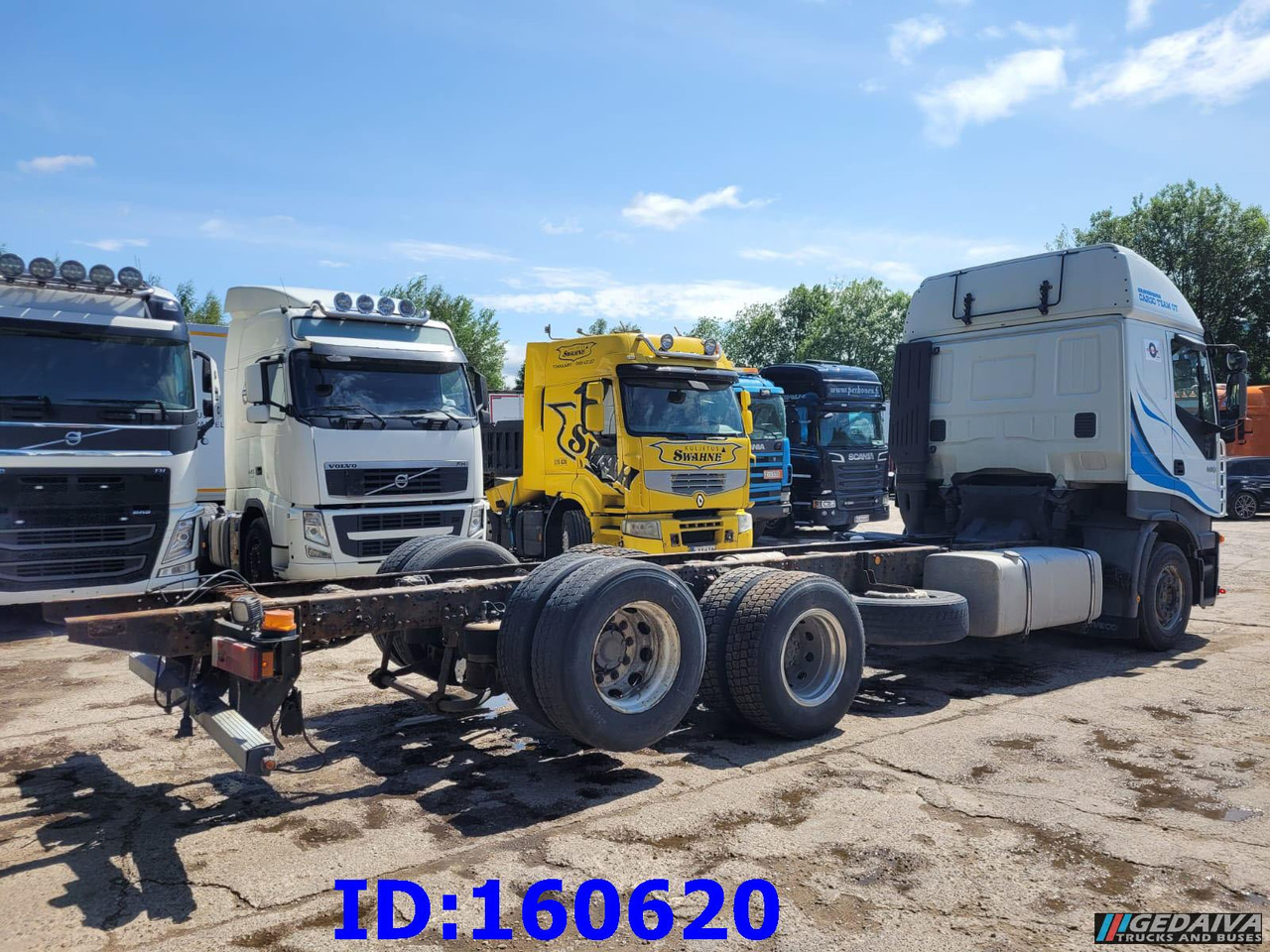 IVECO Stralis 480 6x2 Manual - Kamion sa golom šasijom i zatvorenom kabinom: slika 5 IVECO Stralis 480 6x2 Manual - Kamion sa golom šasijom i zatvorenom kabinom: slika 5