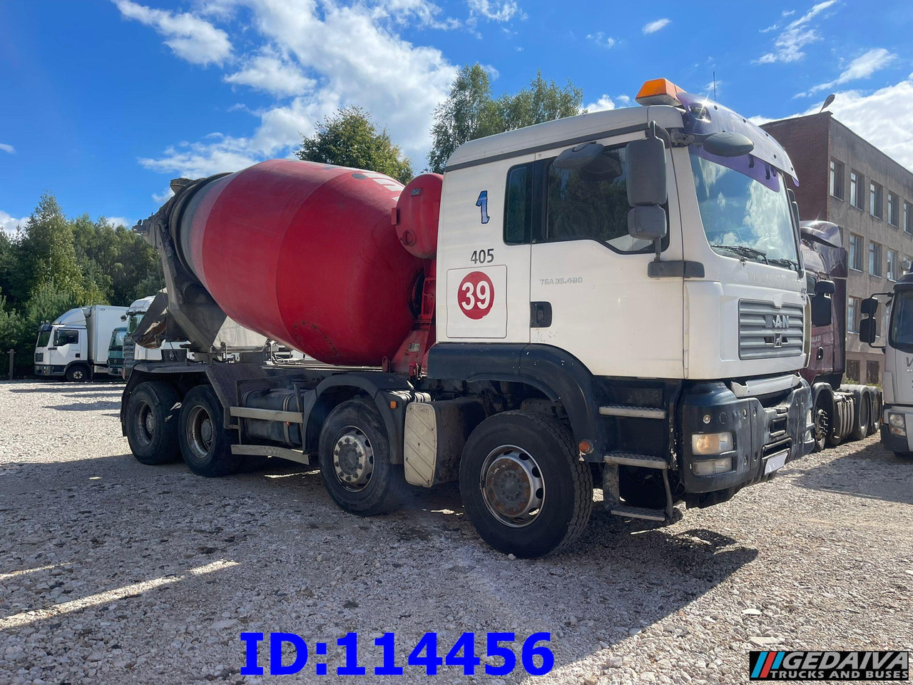 MAN TGA 35.480 8X4 8m3 Manual - Mikser za beton: slika 2 MAN TGA 35.480 8X4 8m3 Manual - Mikser za beton: slika 2