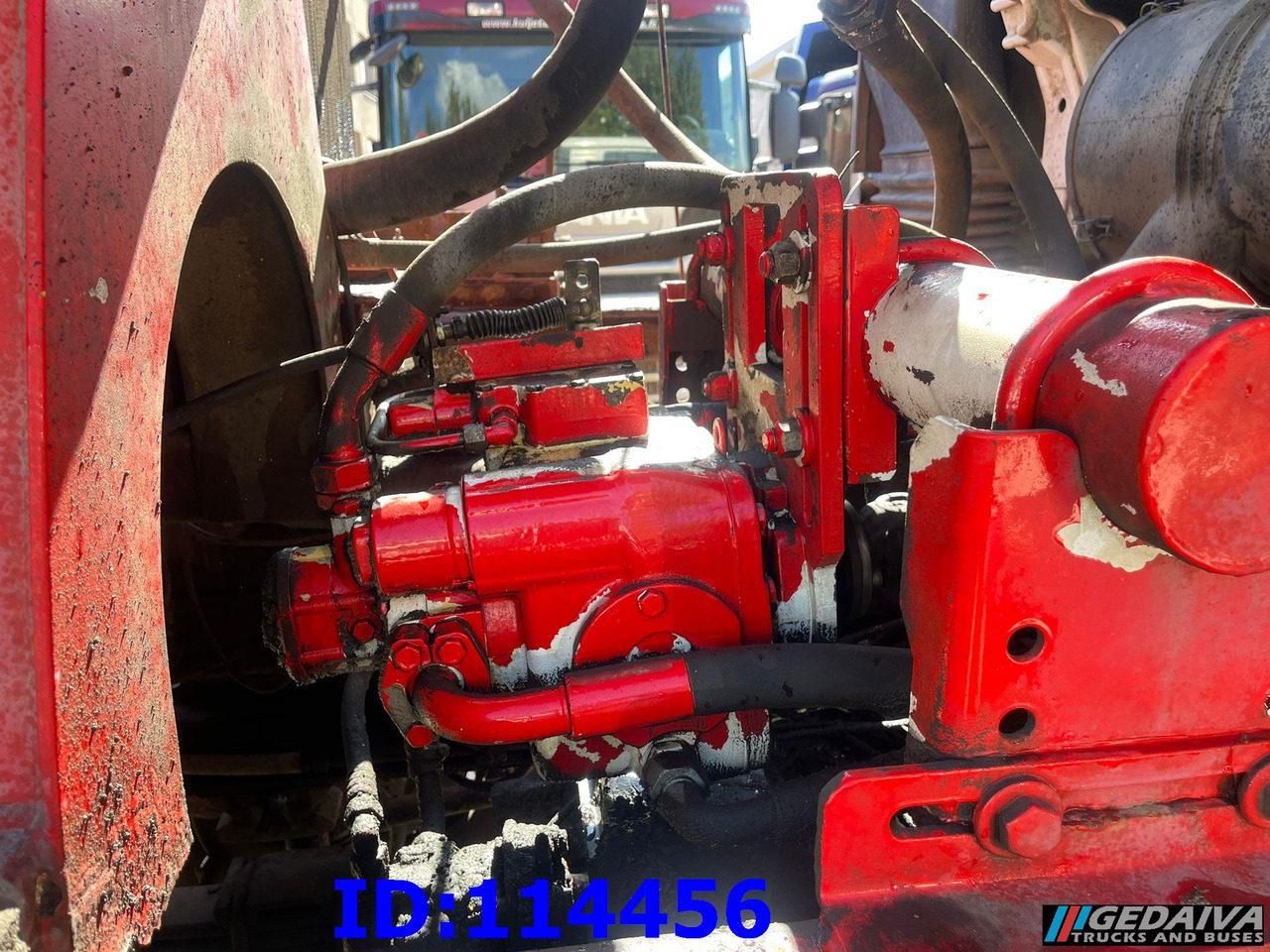 MAN TGA 35.480 8X4 8m3 Manual - Mikser za beton: slika 5 MAN TGA 35.480 8X4 8m3 Manual - Mikser za beton: slika 5