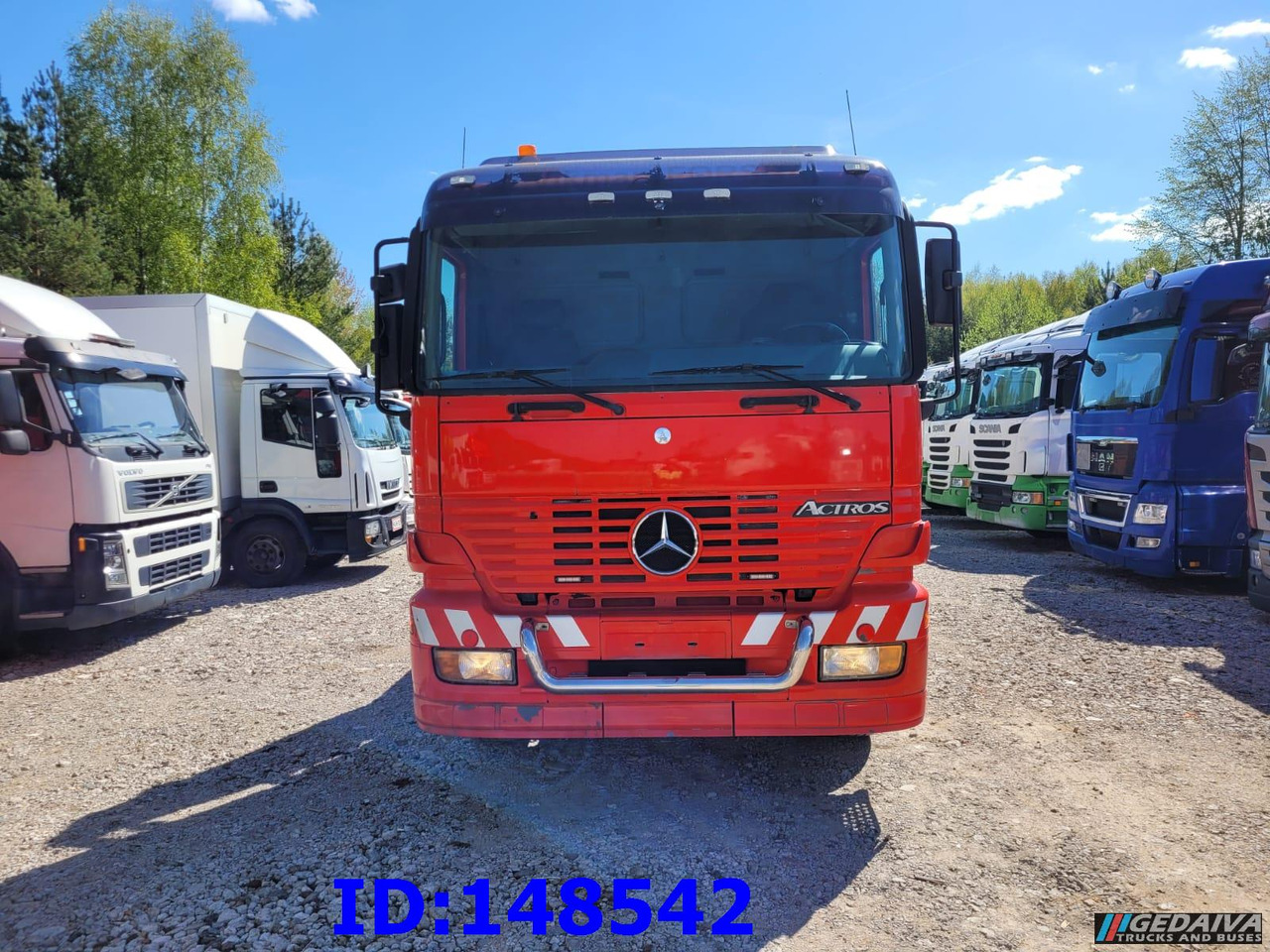 MERCEDES-BENZ Actros 1831 4x2 - Šlep vozilo: slika 4 MERCEDES-BENZ Actros 1831 4x2 - Šlep vozilo: slika 4
