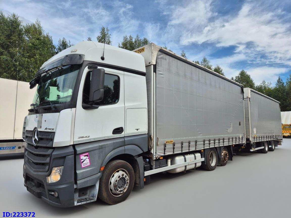 MERCEDES-BENZ Actros 2542 6x2 Euro6 + Wielton trailer - Kamion sa ceradom: slika 1 MERCEDES-BENZ Actros 2542 6x2 Euro6 + Wielton trailer - Kamion sa ceradom: slika 1