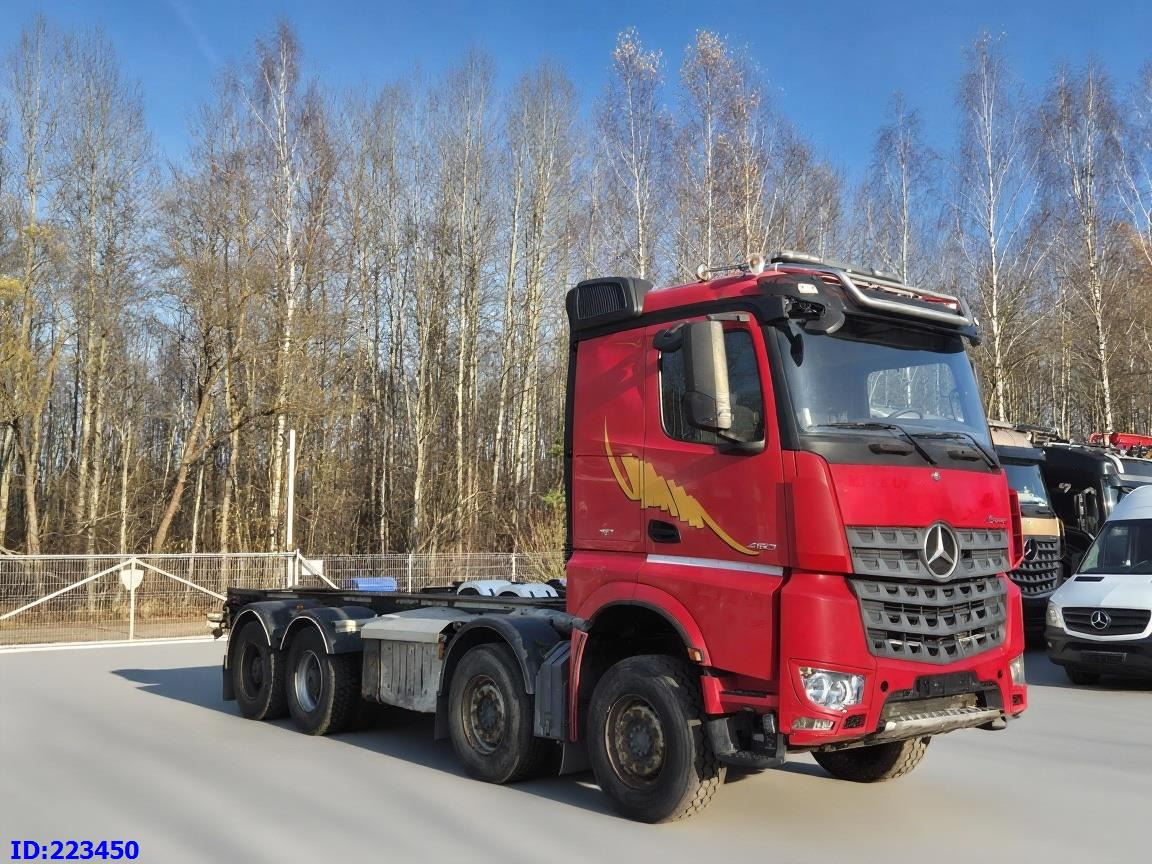MERCEDES-BENZ Arocs 4163 8x4 FULL STEEL (Engine defect) - Kamion sa golom šasijom i zatvorenom kabinom: slika 4 MERCEDES-BENZ Arocs 4163 8x4 FULL STEEL (Engine defect) - Kamion sa golom šasijom i zatvorenom kabinom: slika 4