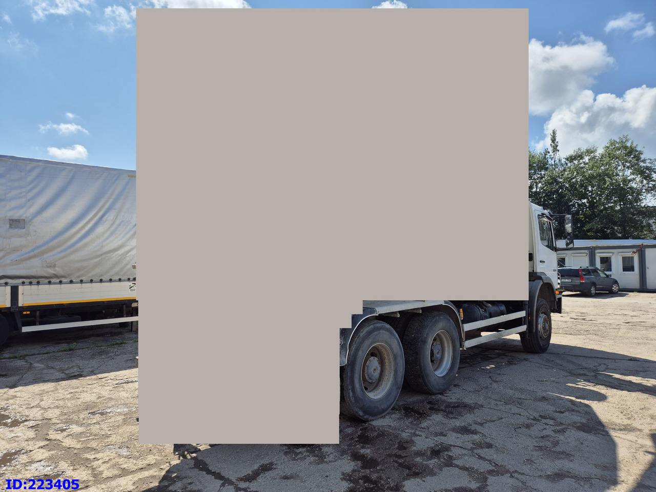 MERCEDES-BENZ Axor 2633 6x4 Full steel - Kamion sa golom šasijom i zatvorenom kabinom: slika 5 MERCEDES-BENZ Axor 2633 6x4 Full steel - Kamion sa golom šasijom i zatvorenom kabinom: slika 5