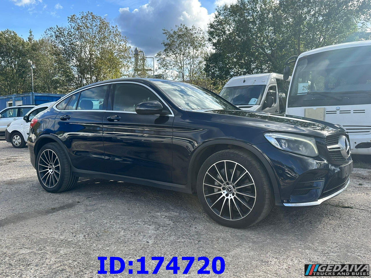 MERCEDES-BENZ GLC Coupe 220 4x4 - SUVSUV: slika 2 MERCEDES-BENZ GLC Coupe 220 4x4 - SUVSUV: slika 2