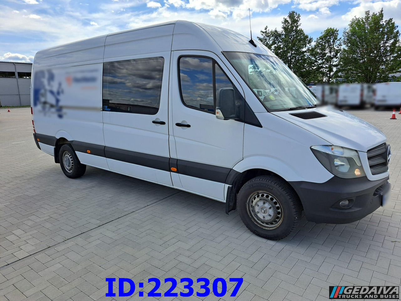 MERCEDES-BENZ Sprinter 316 Euro6 - Dostavno vozilo sa duplom kabinom: slika 5 MERCEDES-BENZ Sprinter 316 Euro6 - Dostavno vozilo sa duplom kabinom: slika 5
