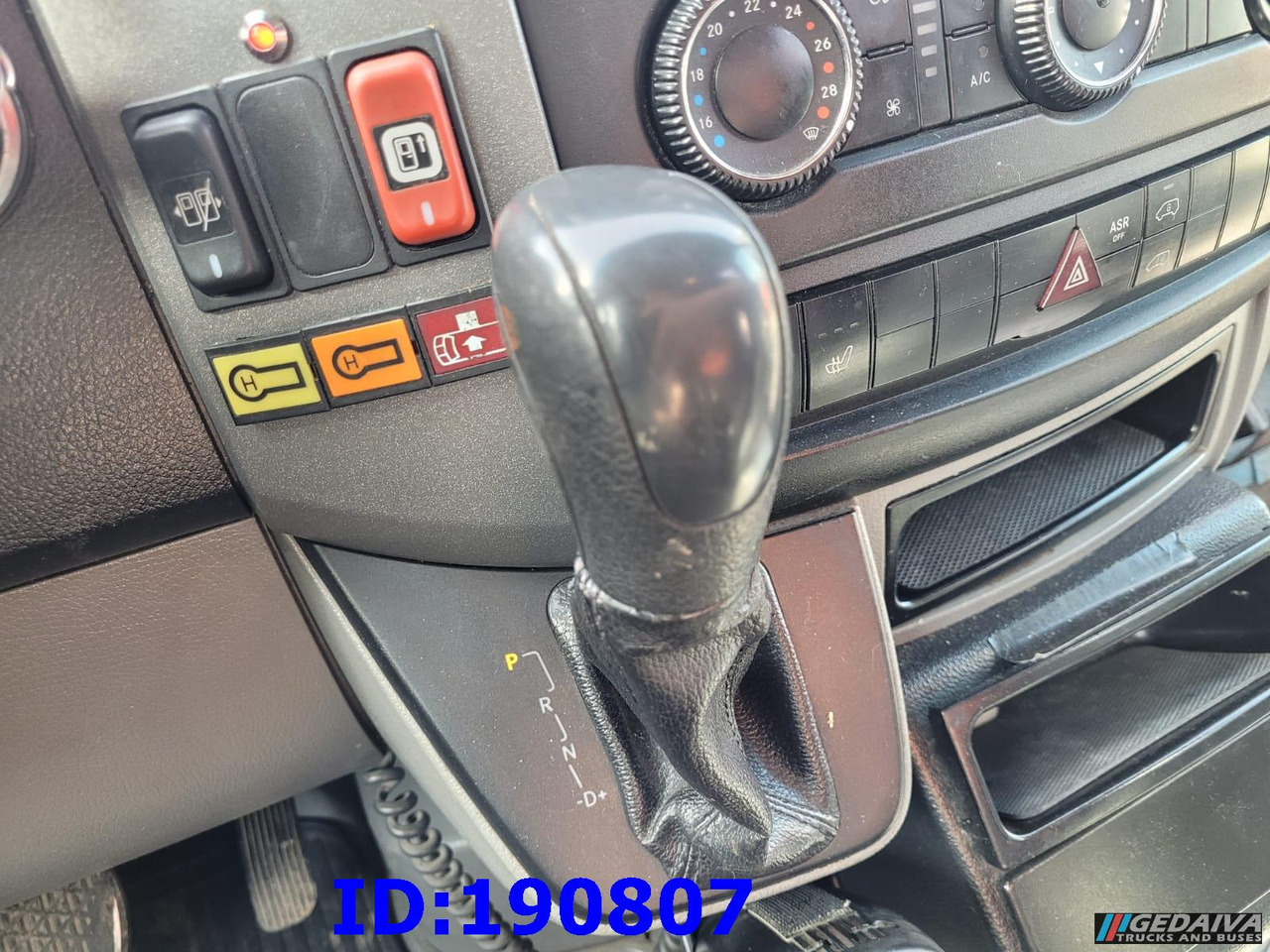 Gradski autobus MERCEDES-BENZ Sprinter 516 City35 Euro5 22 Place: slika 16
