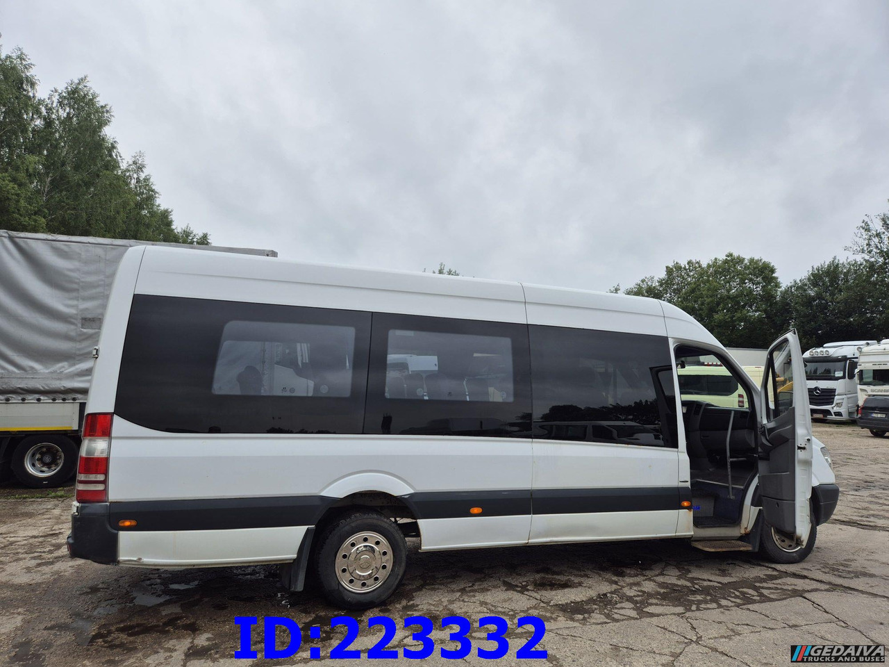 MERCEDES-BENZ Sprinter 516 VIP - 20 places - Turistički autobus: slika 5 MERCEDES-BENZ Sprinter 516 VIP - 20 places - Turistički autobus: slika 5