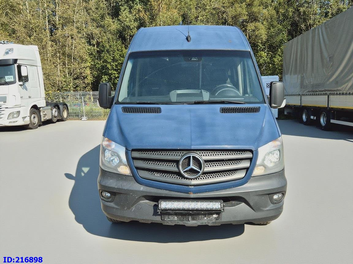 MERCEDES-BENZ Sprinter 516 - VIP - Tamlans 16-seater - Minibus, Putnički kombi: slika 2 MERCEDES-BENZ Sprinter 516 - VIP - Tamlans 16-seater - Minibus, Putnički kombi: slika 2