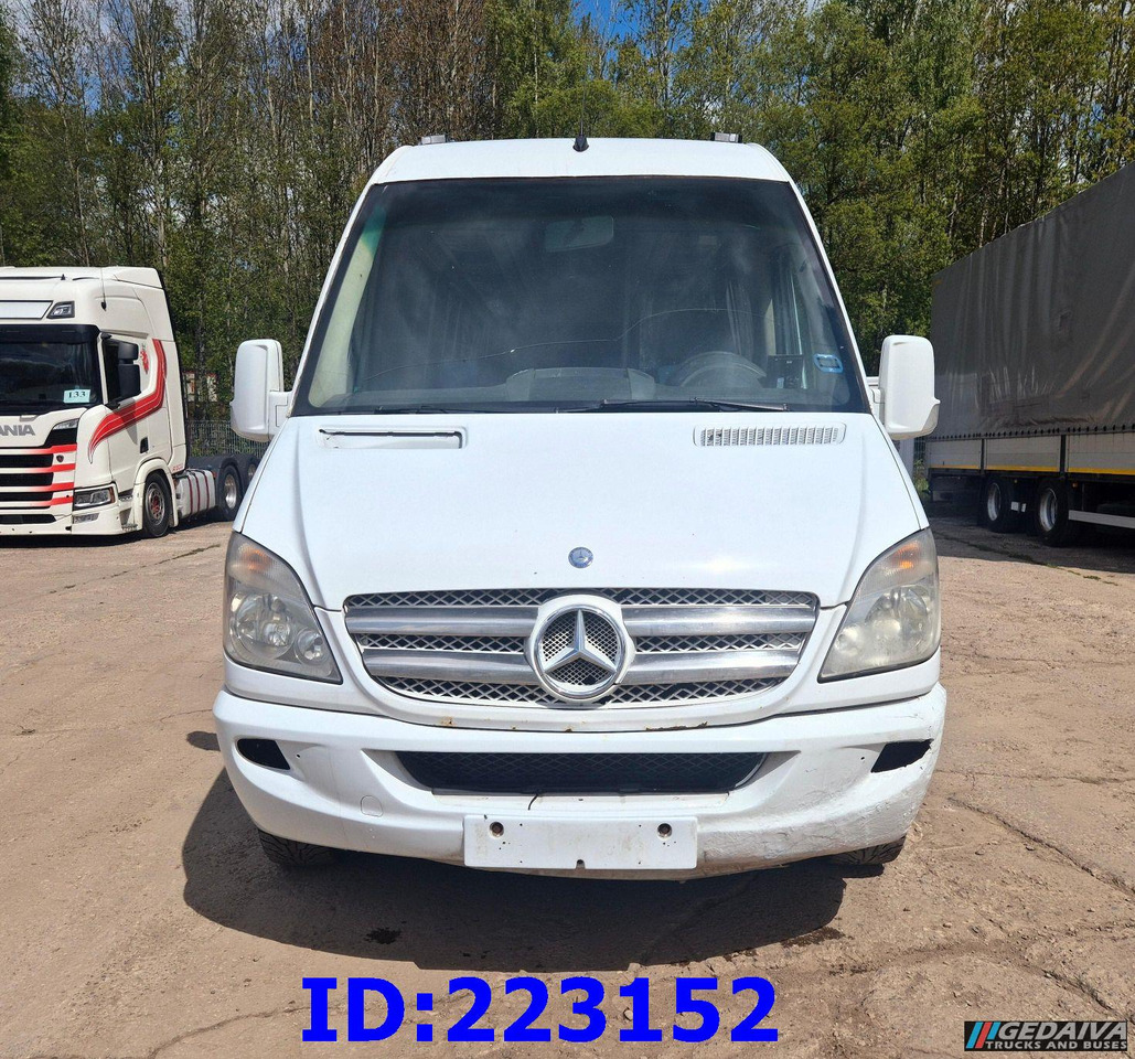 MERCEDES-BENZ Sprinter 518-VIP- 17 places - Turistički autobus: slika 2 MERCEDES-BENZ Sprinter 518-VIP- 17 places - Turistički autobus: slika 2