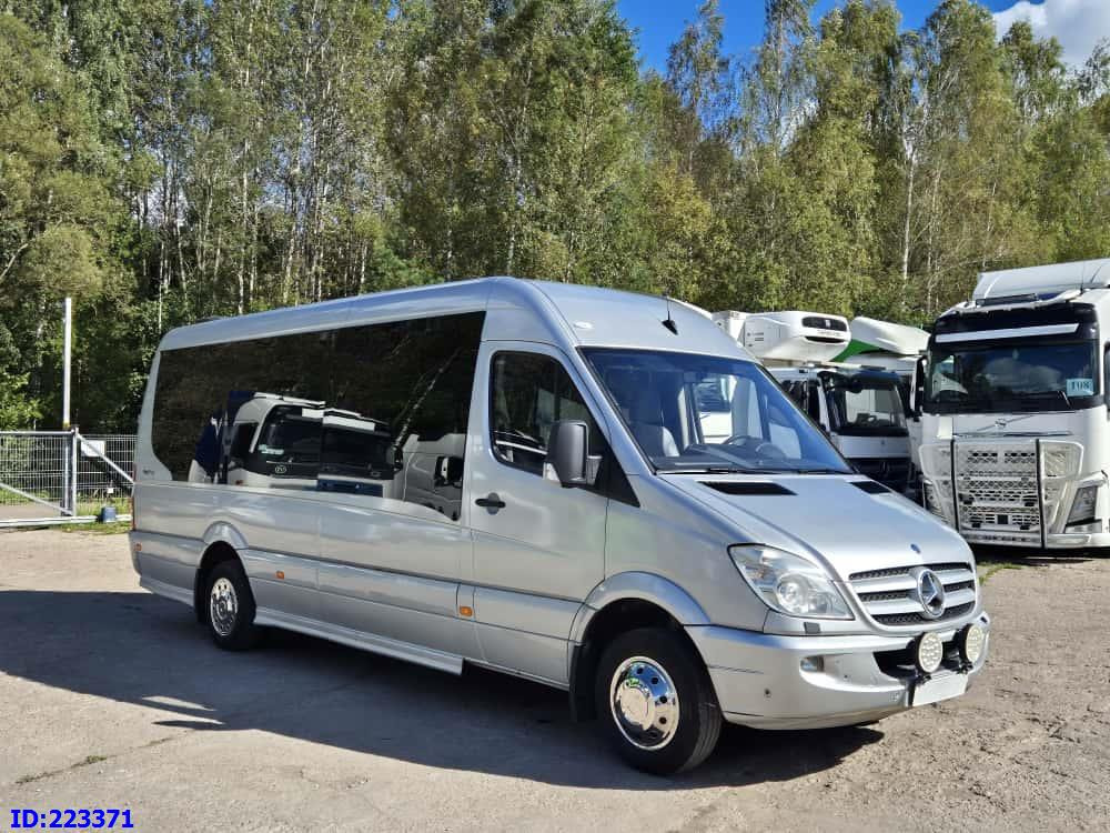 MERCEDES-BENZ Sprinter 518 - VIP - 17-seater - Turistički autobus: slika 4 MERCEDES-BENZ Sprinter 518 - VIP - 17-seater - Turistički autobus: slika 4