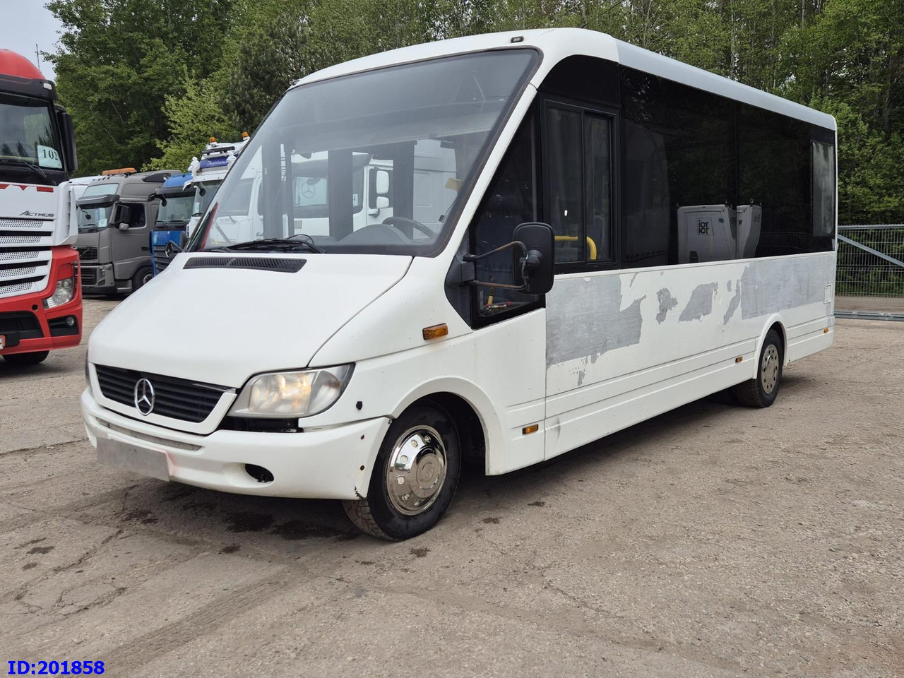 MERCEDES-BENZ Sprinter 616 - 27 Place - Gradski autobus: slika 4 MERCEDES-BENZ Sprinter 616 - 27 Place - Gradski autobus: slika 4