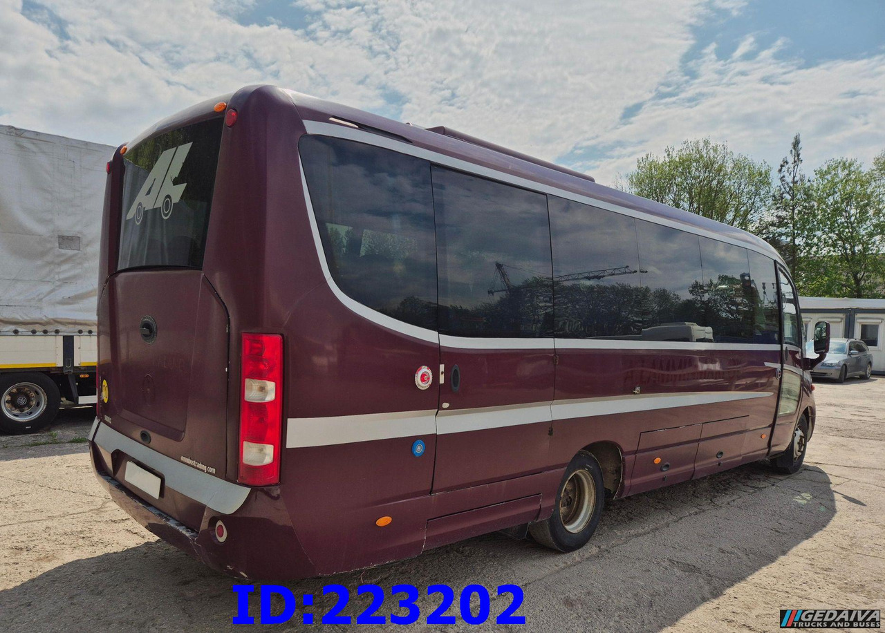 MERCEDES-BENZ Sunrider 818D Vario 33 - Seater - Turistički autobus: slika 4 MERCEDES-BENZ Sunrider 818D Vario 33 - Seater - Turistički autobus: slika 4