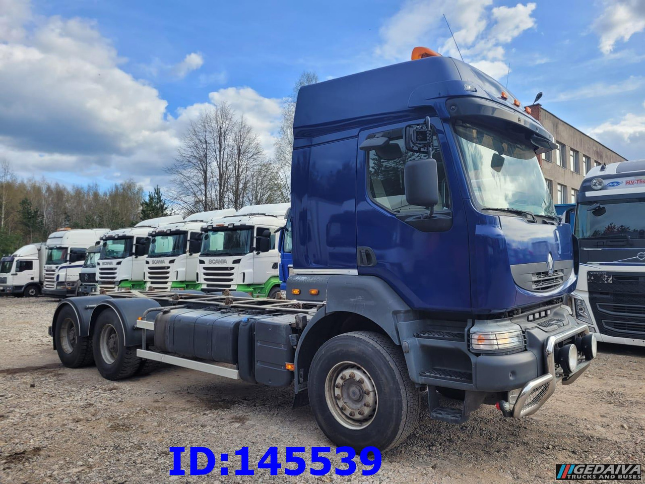 RENAULT Kerax 520HP 6x4 Full steel - Kamion sa golom šasijom i zatvorenom kabinom: slika 4 RENAULT Kerax 520HP 6x4 Full steel - Kamion sa golom šasijom i zatvorenom kabinom: slika 4