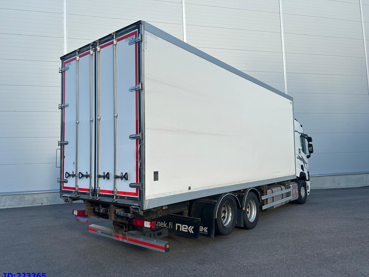 RENAULT T520 6x2 Euro 6 (Box 7.82m) - Kamion sa zatvorenim sandukom: slika 4 RENAULT T520 6x2 Euro 6 (Box 7.82m) - Kamion sa zatvorenim sandukom: slika 4