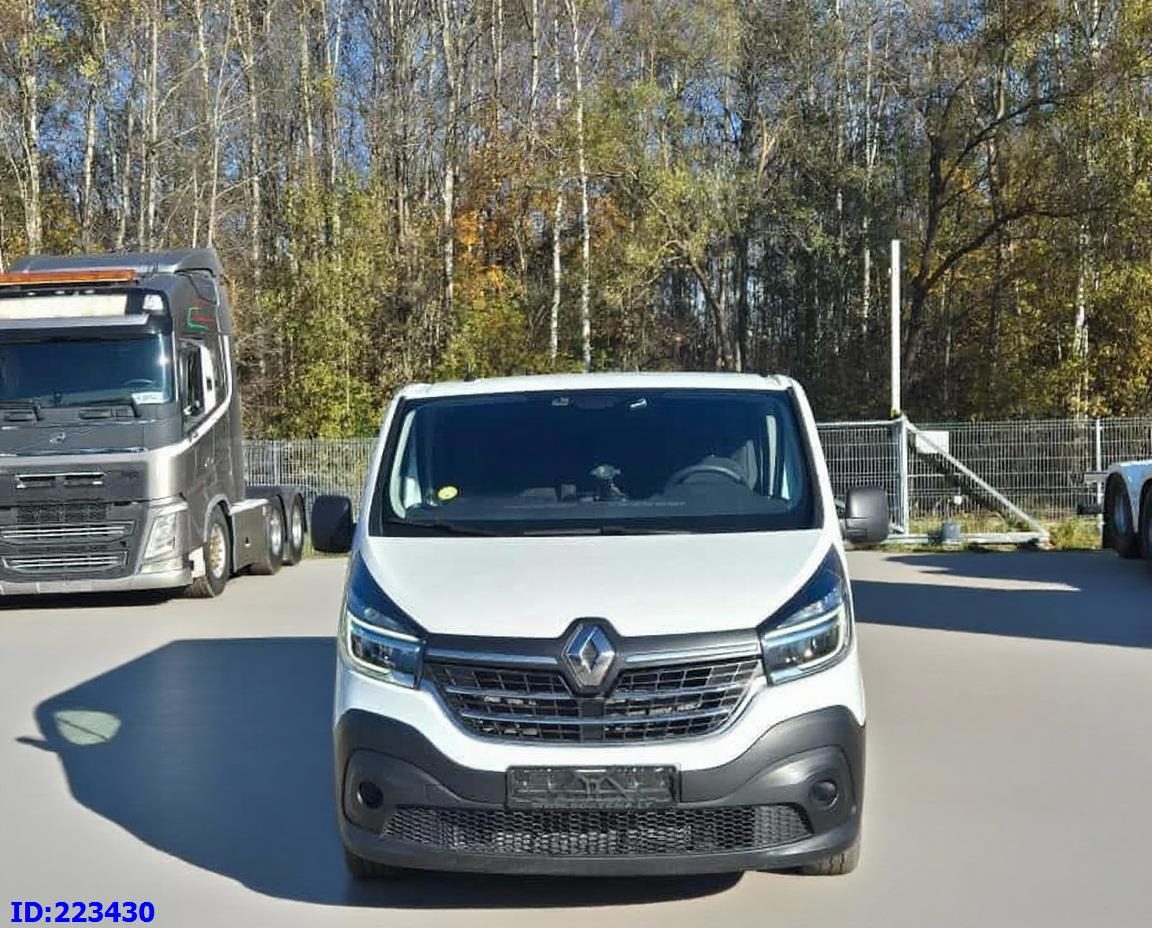 RENAULT Trafic Euro6 - Dostavno vozilo sa duplom kabinom: slika 2 RENAULT Trafic Euro6 - Dostavno vozilo sa duplom kabinom: slika 2