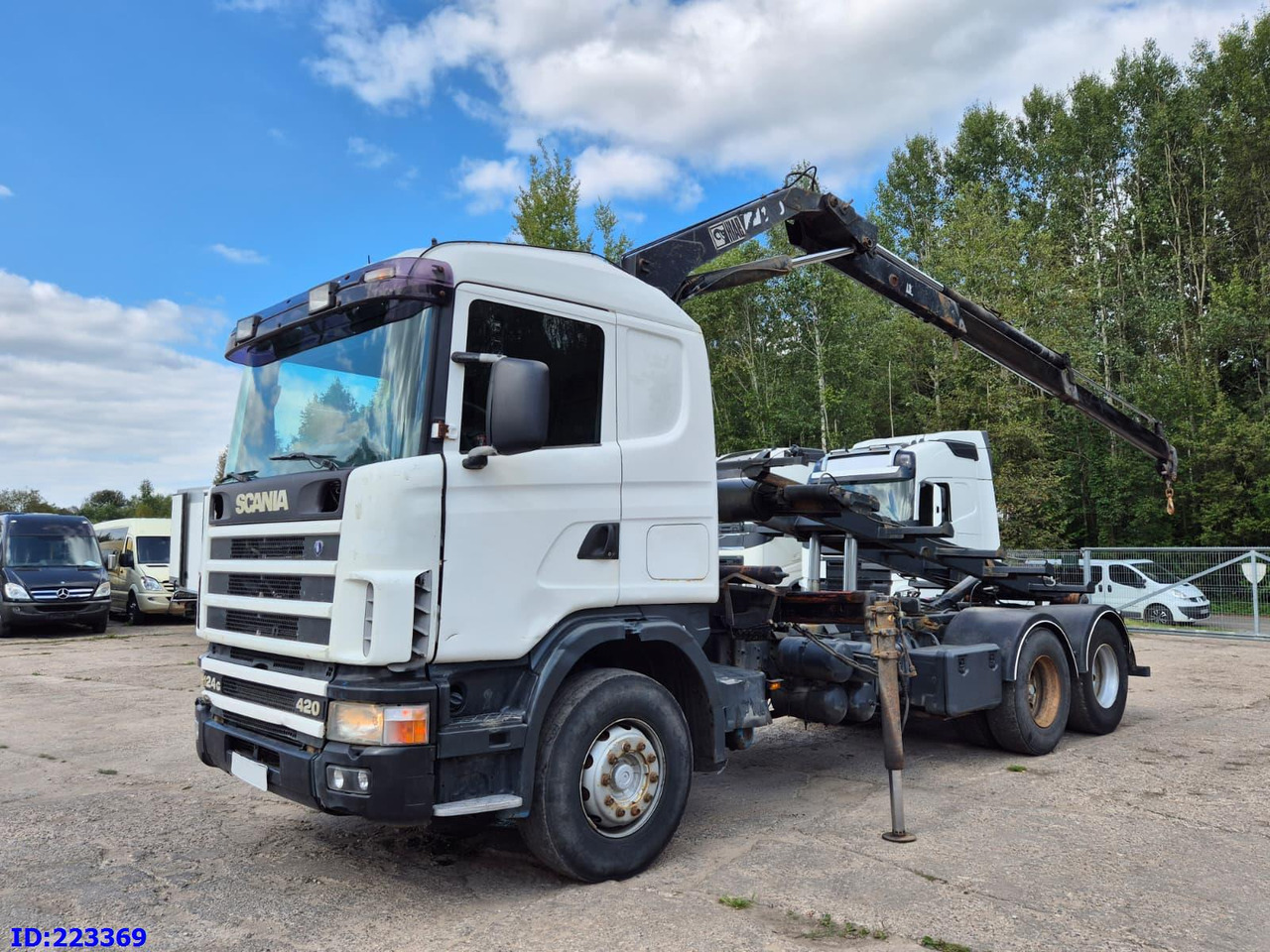 SCANIA R124 420 + Crane HIAB 140AW - Istovarivač: slika 1 SCANIA R124 420 + Crane HIAB 140AW - Istovarivač: slika 1