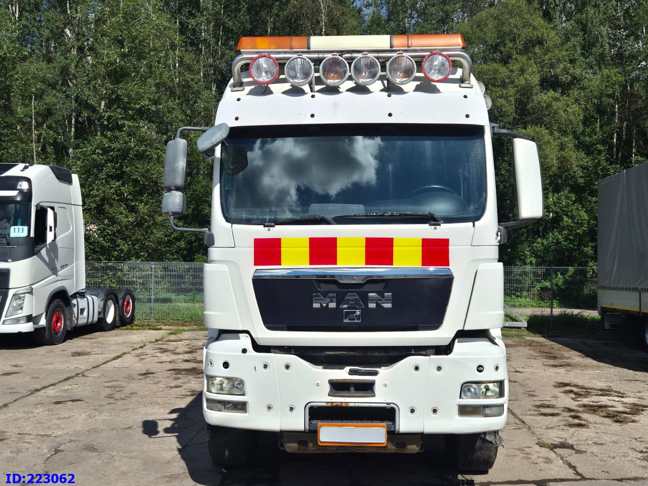 MAN TGS 26.540 - 6X6 - Euro5 - manual - Tegljač: slika 5 MAN TGS 26.540 - 6X6 - Euro5 - manual - Tegljač: slika 5
