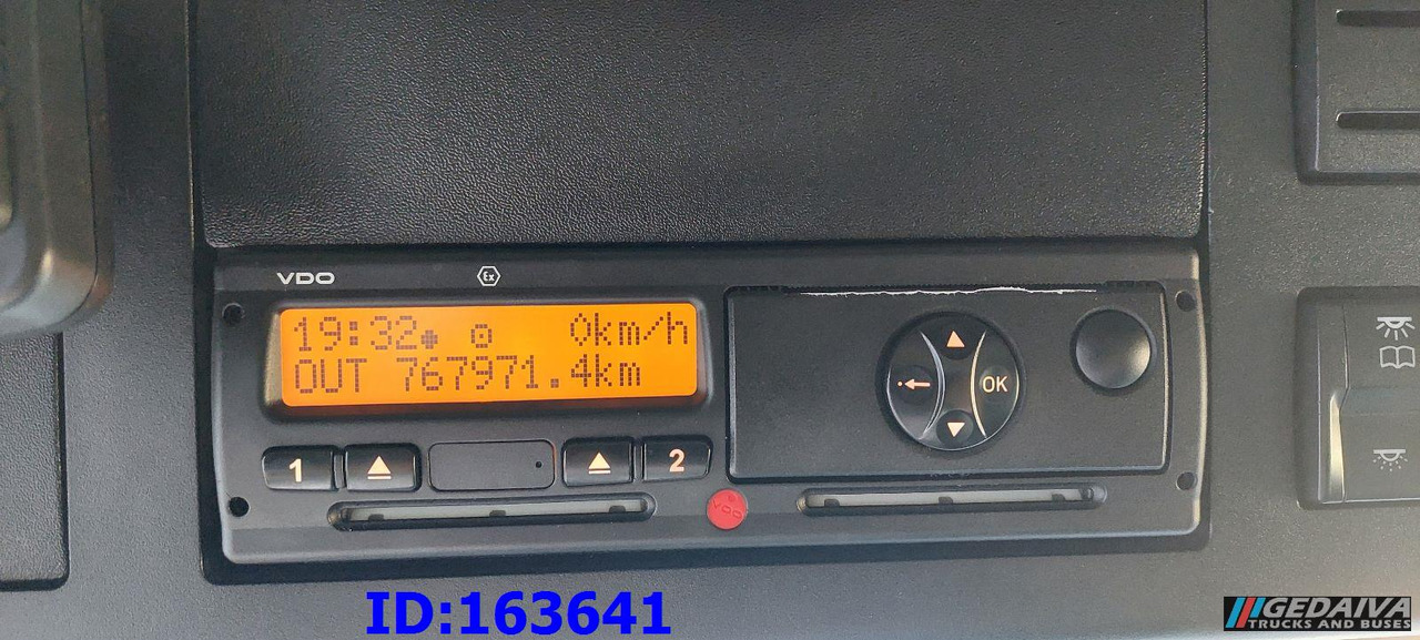 Tegljač MERCEDES-BENZ Actros 1842 - Mega- Euro6: slika 12