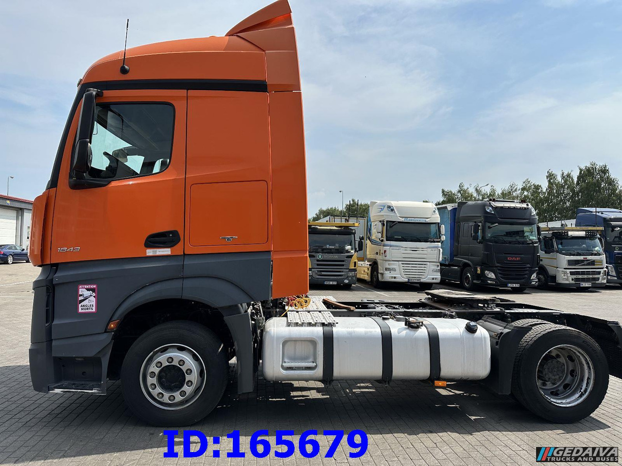 MERCEDES-BENZ Actros 1843 - Mega - Euro6 - Tegljač: slika 1 MERCEDES-BENZ Actros 1843 - Mega - Euro6 - Tegljač: slika 1
