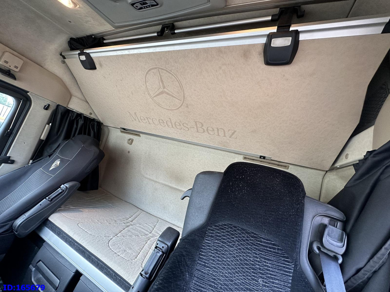 Tegljač MERCEDES-BENZ Actros 1843 - Mega - Euro6: slika 9