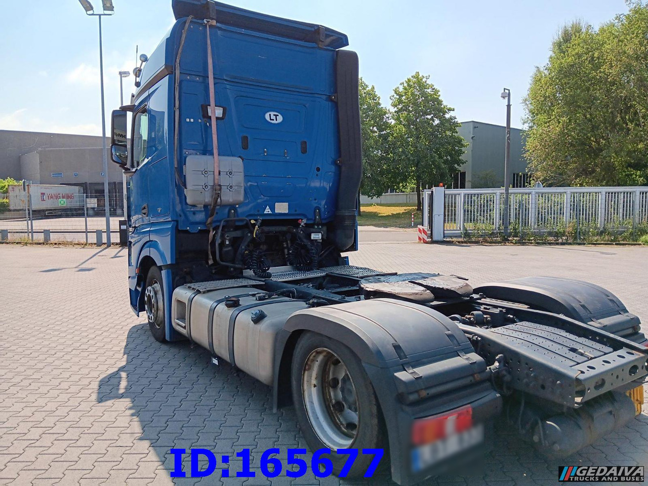 MERCEDES-BENZ Actros 1845 - Mega - Euro6 - Tegljač: slika 5 MERCEDES-BENZ Actros 1845 - Mega - Euro6 - Tegljač: slika 5