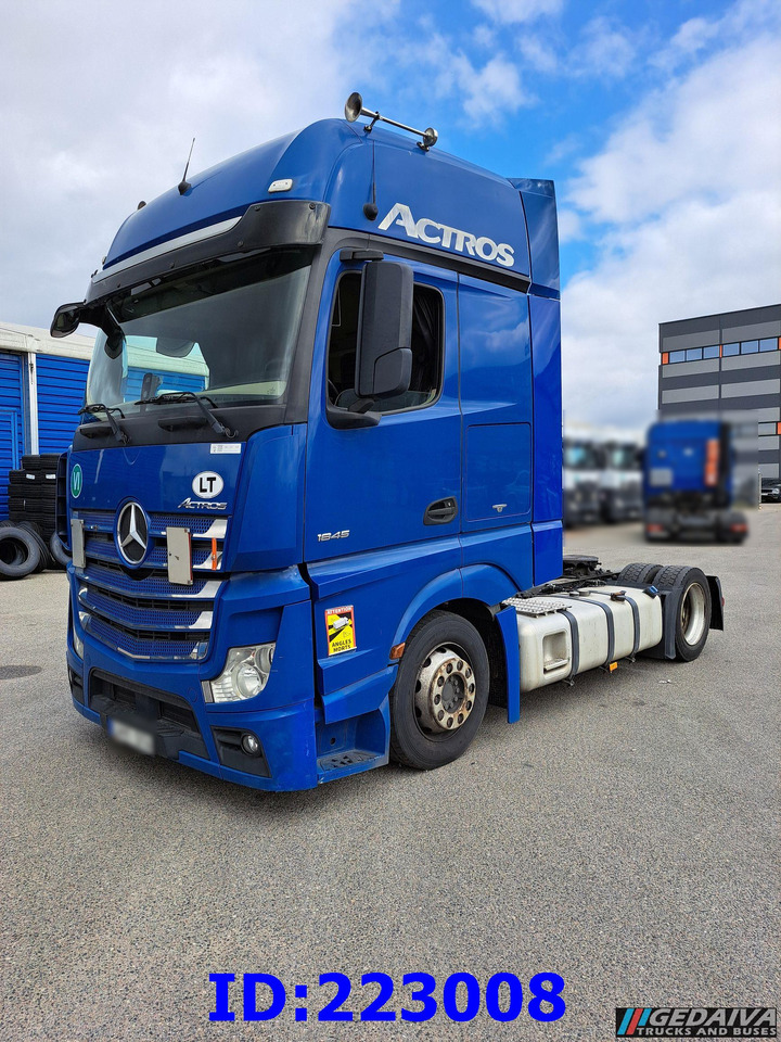 MERCEDES-BENZ Actros 1845 - Mega - Euro6 - Tegljač: slika 1 MERCEDES-BENZ Actros 1845 - Mega - Euro6 - Tegljač: slika 1