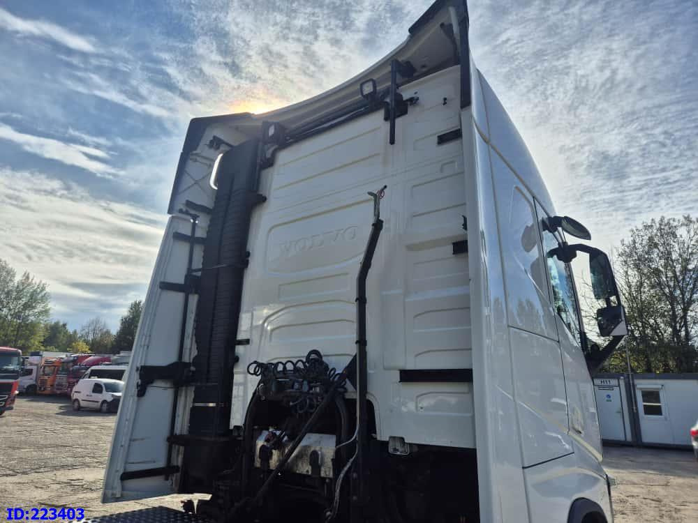 VOLVO FH13 460HP 6x4 Diesel+LNG Hydraulics - Tegljač: slika 5 VOLVO FH13 460HP 6x4 Diesel+LNG Hydraulics - Tegljač: slika 5